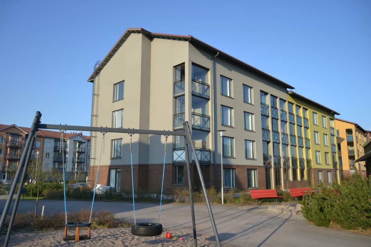 Galaxy Apartments Airport Vantaa Extérieur photo